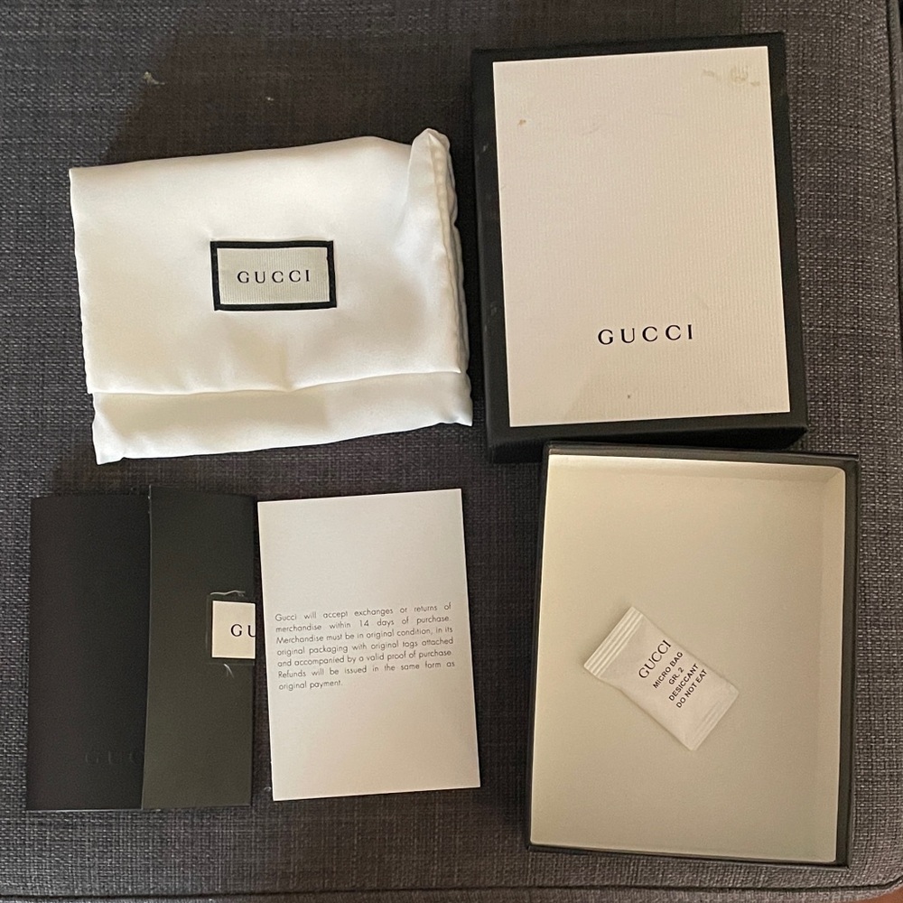 Men’s Gucci Leather Wallet - Picture 16 of 16